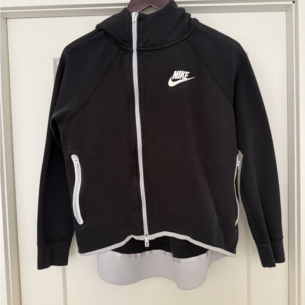 Nike Black and White Zip-Up Hoodie
